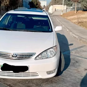 Toyota Camry 2005