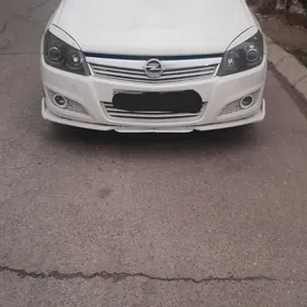 Opel Astra 2008