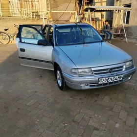 Opel Astra 1992