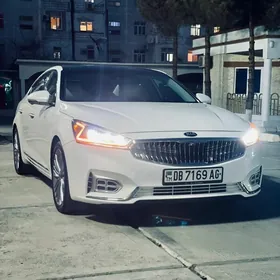 Kia Cadenza 2017