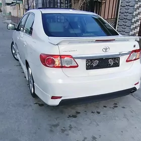 Toyota Corolla 2011