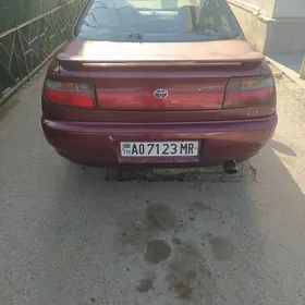 Toyota Carina 1992