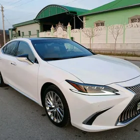 Lexus ES 350 2020