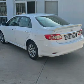 Toyota Corolla 2012