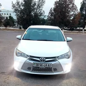 Toyota Camry 2015