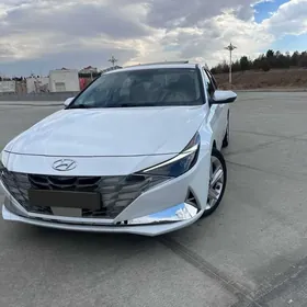 Hyundai Elantra 2021