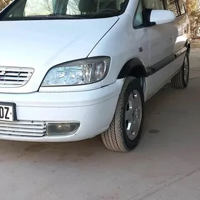 Opel Zafira 1999