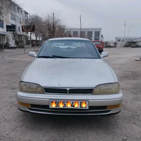 Toyota Camry 1991