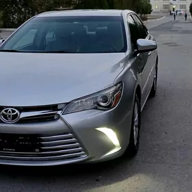 Toyota Camry 2015