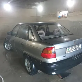 Opel Astra 1992