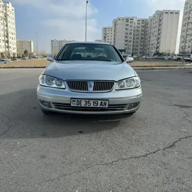 Nissan Sunny 2004