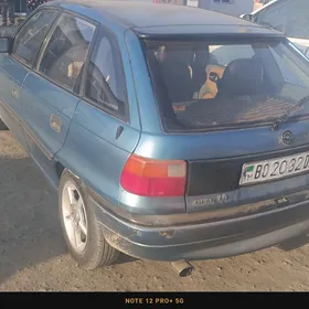 Opel Astra 1998