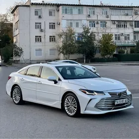 Toyota Avalon 2020