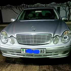 Mercedes-Benz E350 2005