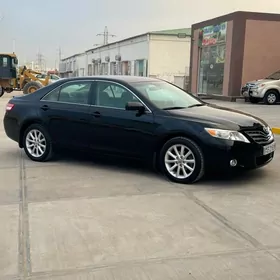 Toyota Camry 2010