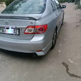 Toyota Corolla 2011