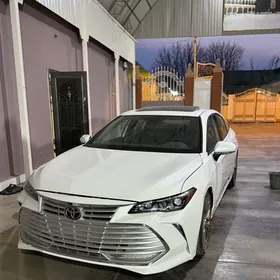 Toyota Avalon 2020