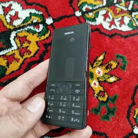 Nokia 515 korpus