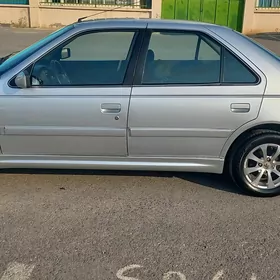 Peugeot 405 2005