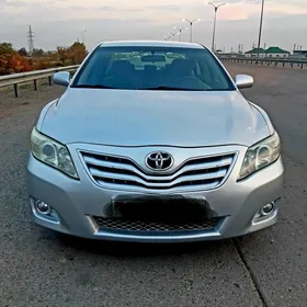 Toyota Camry 2010