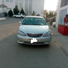 Toyota Camry 2005