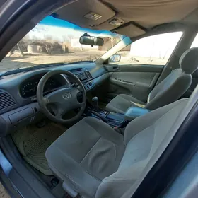 Toyota Camry 2003