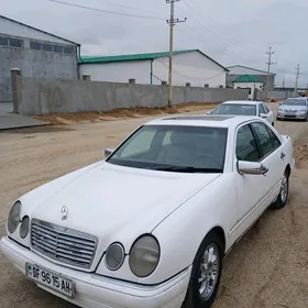 Mercedes-Benz C320 1996