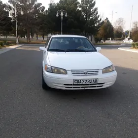 Toyota Camry 1998