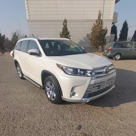 Toyota Highlander 2019