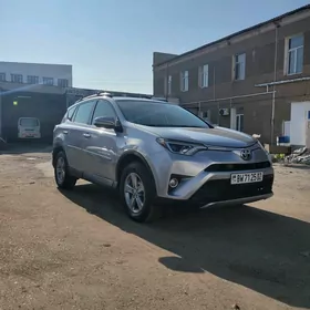 Toyota RAV4 2016