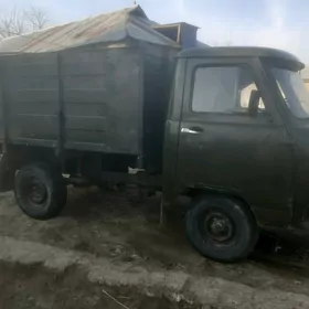 UAZ 2206 1987