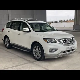 Nissan Pathfinder 2020