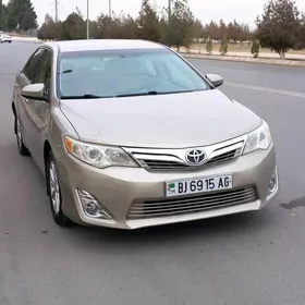 Toyota Camry 2013