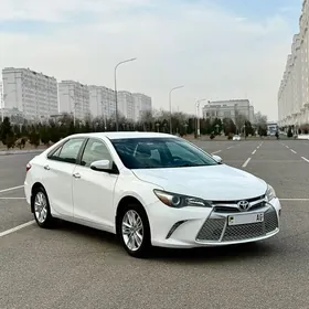 Toyota Camry 2016