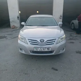 Toyota Camry 2010