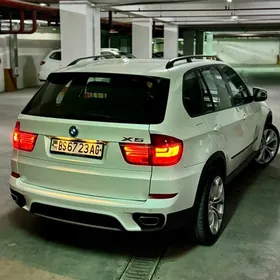 BMW X5 2011