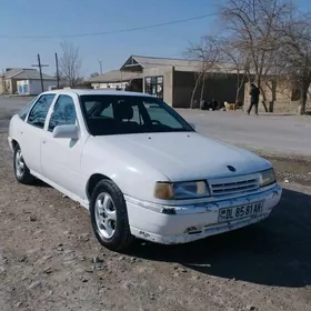 Opel Vectra 1992