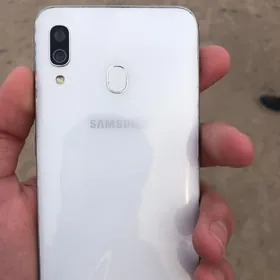 Samsung a30