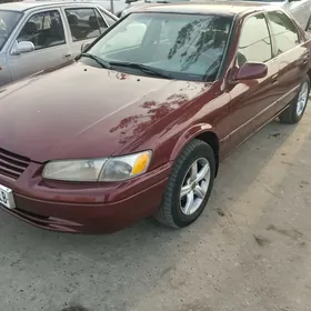 Toyota Camry 1999