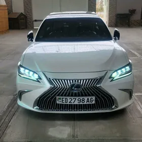 Lexus ES 350 2019