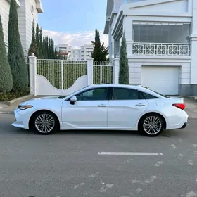 Toyota Avalon 2019