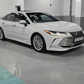 Toyota Avalon 2018