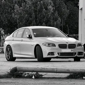 BMW F10 2011