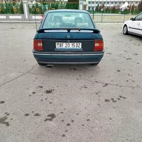 Opel Vectra 1991