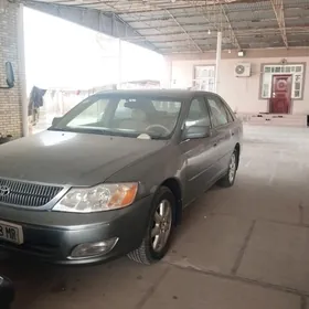 Toyota Avalon 2000