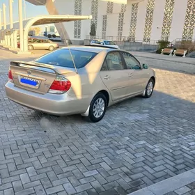 Toyota Camry 2005