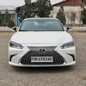 Lexus ES 350 2020