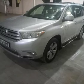 Toyota Highlander 2013