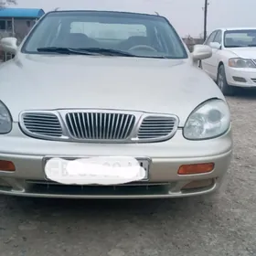 Daewoo Leganza 1998