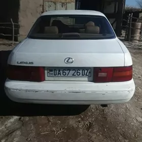 Lexus GS 1992